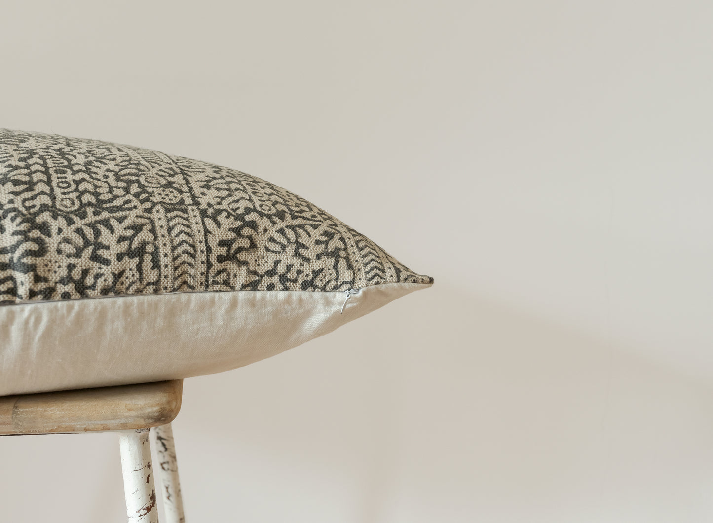 Busaba Cushion